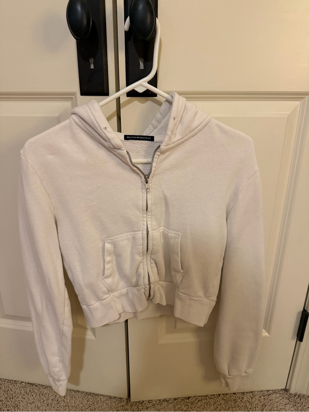Brandy Melville Off-White Cropped Zip Hoodie